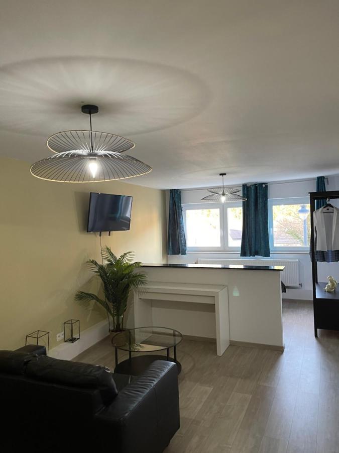 Grand Studio A 5 Minutes Du Centre Namur  Exterior foto